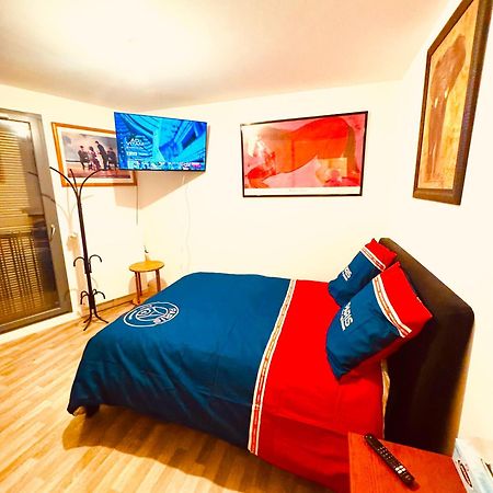 Jolie Chambre A Nanterre Prefecture Proche La Defense Arena Campus Sncf Et Paris מראה חיצוני תמונה