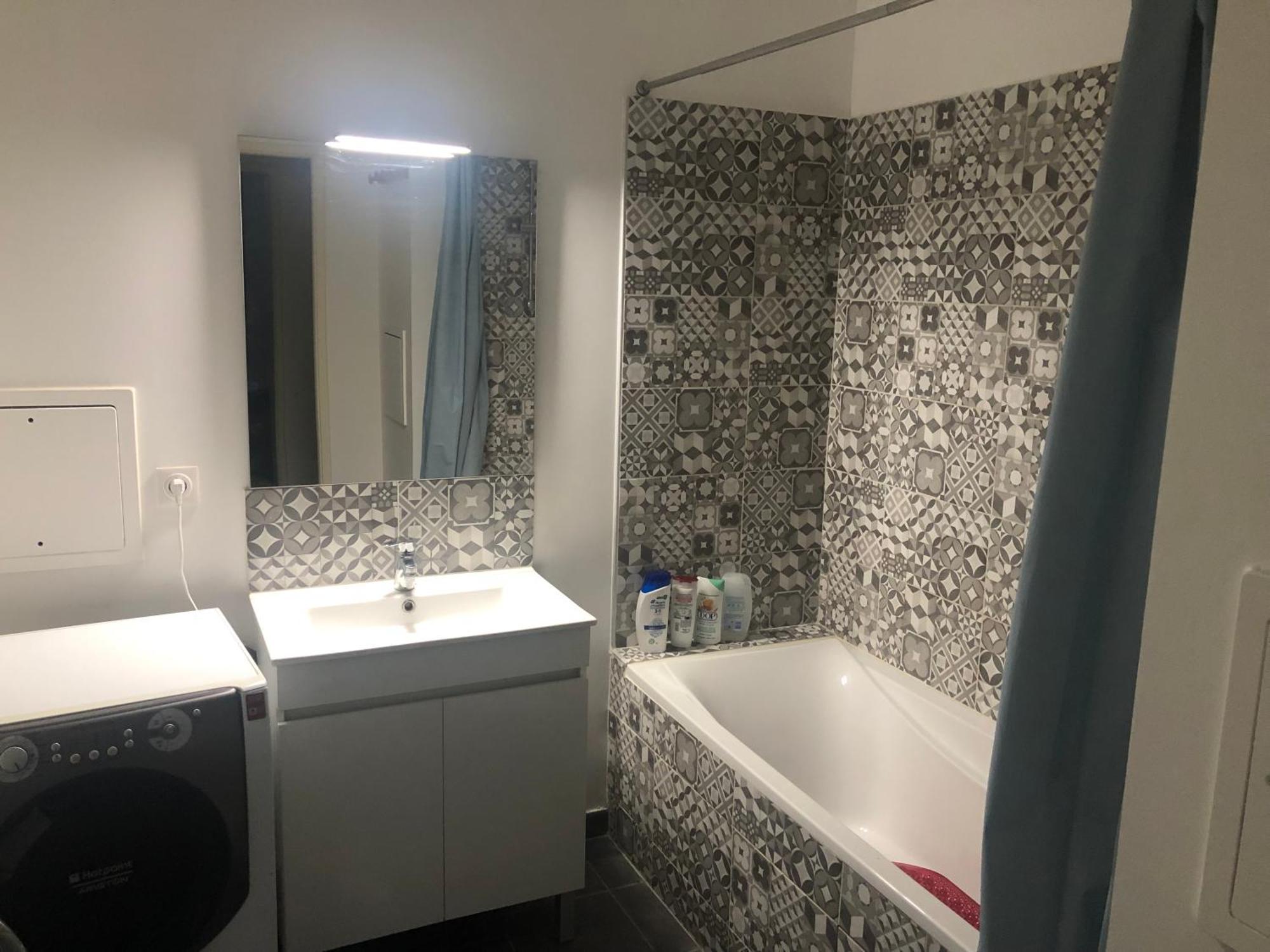 Jolie Chambre A Nanterre Prefecture Proche La Defense Arena Campus Sncf Et Paris מראה חיצוני תמונה